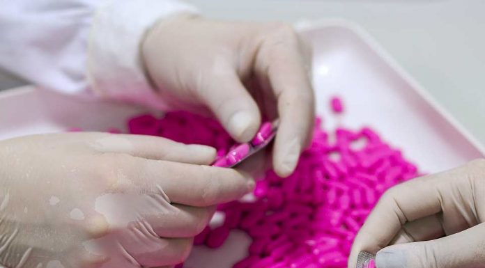 Diferencias entre un fármaco genérico y uno de patente Farmacias y Laboratorios | medicamento genérico y de patente | diferencias entre medicamentos genéricos y de patente