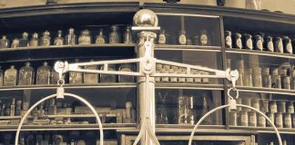 Farmacias y Laboratorios: Descubre la historia de la farmacéutica en México Farmacias y Laboratorios | Conoce la historia de las farmacias en México | Descubre la historia de las farmacias en México